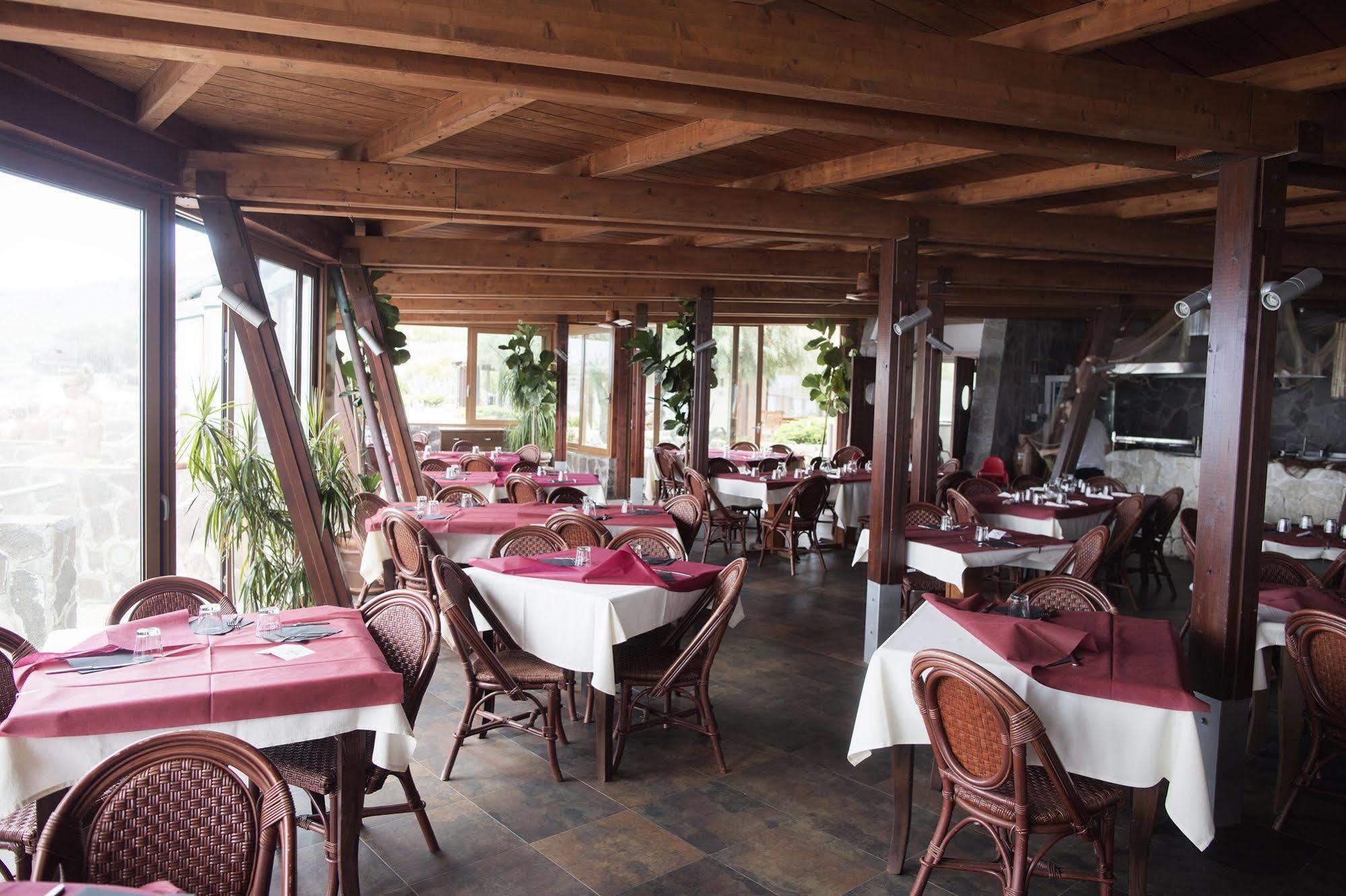 קמפורה סן ג'ובאני Trevi Village מראה חיצוני תמונה